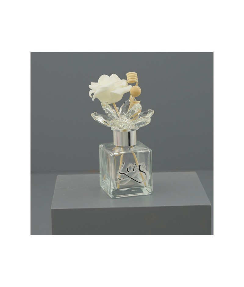 DLM - Profumatore Fiore 5 Petali In Cristallo Con Quadrifoglio Angelo Angioletto Neonato Nascita Diffusore Per Ambienti Profumo 31524